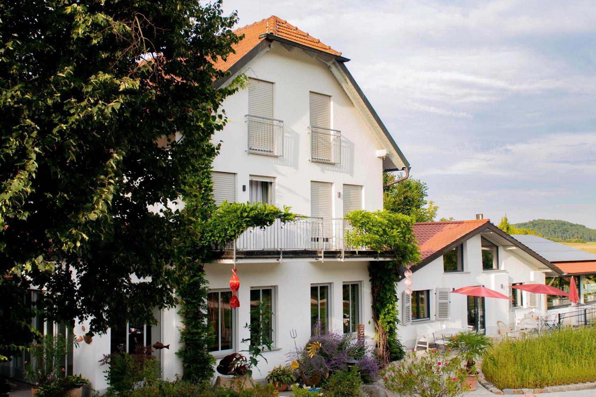 Altes Kurhaus Landhotel 트라벨스도프 외부 사진