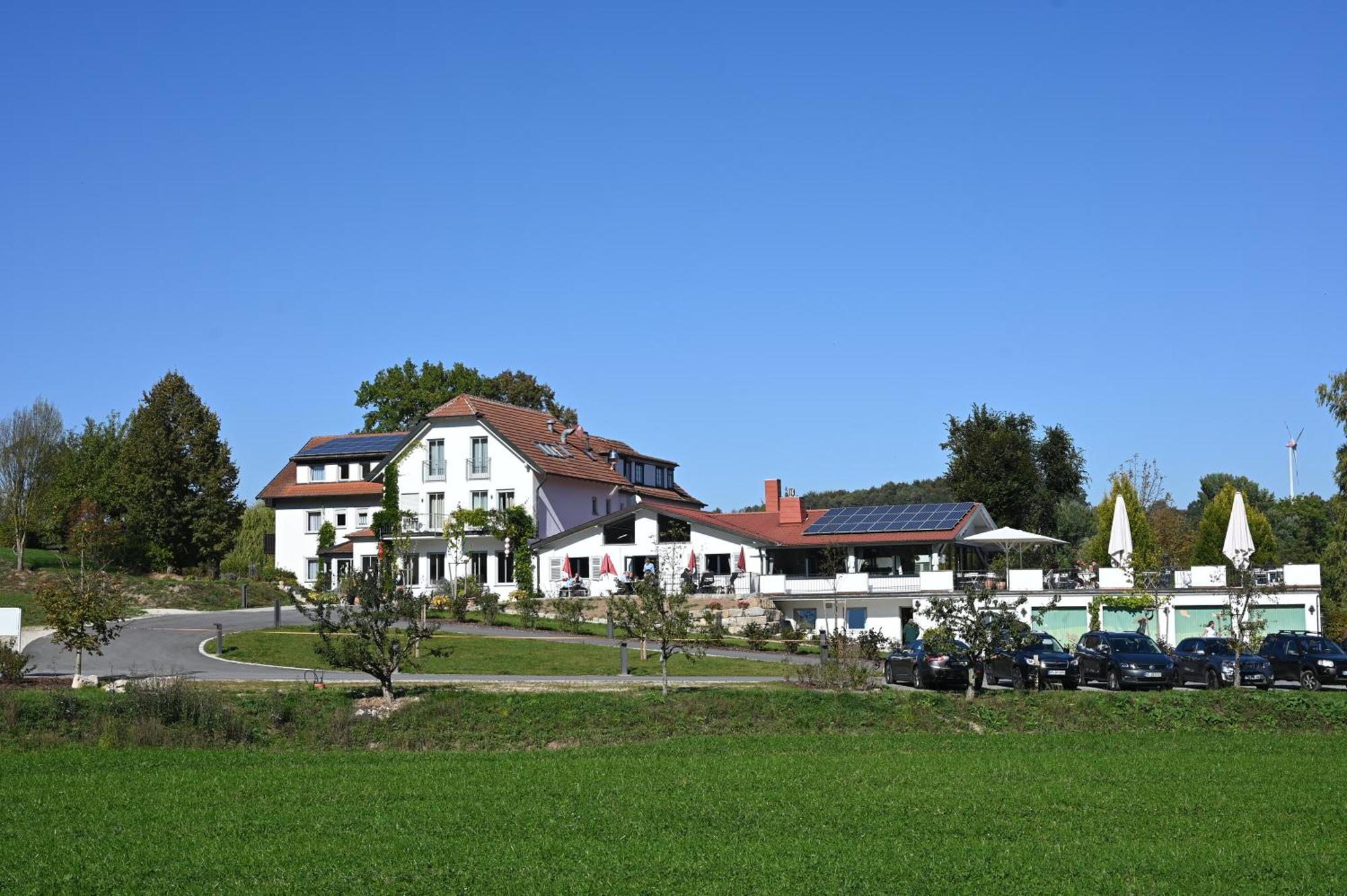 Altes Kurhaus Landhotel 트라벨스도프 외부 사진
