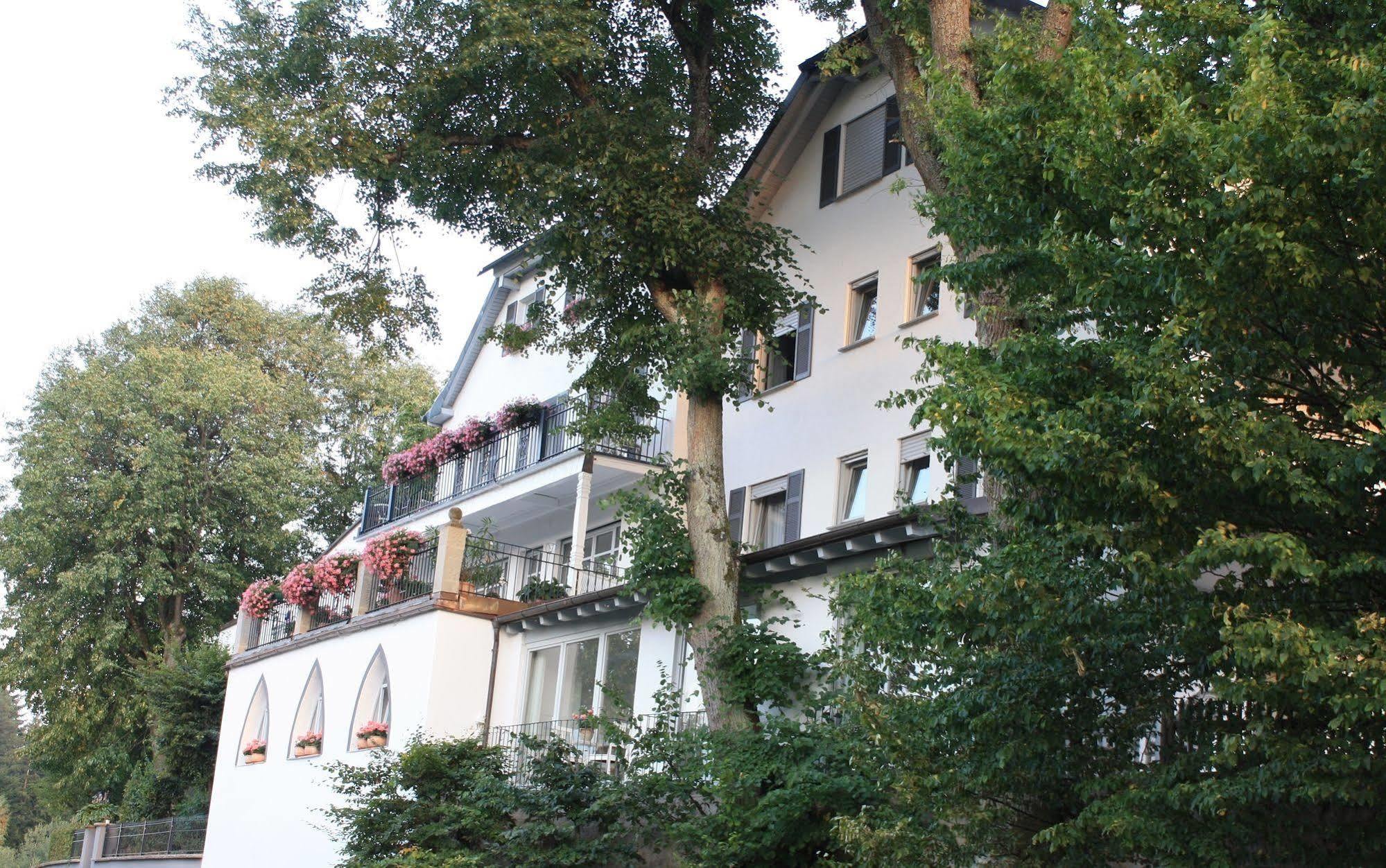 Altes Kurhaus Landhotel 트라벨스도프 외부 사진